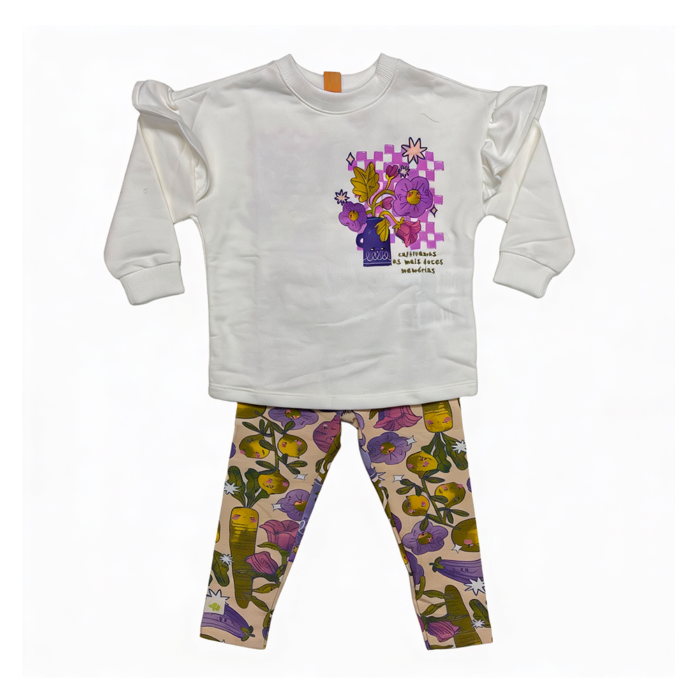 Conjunto floreado