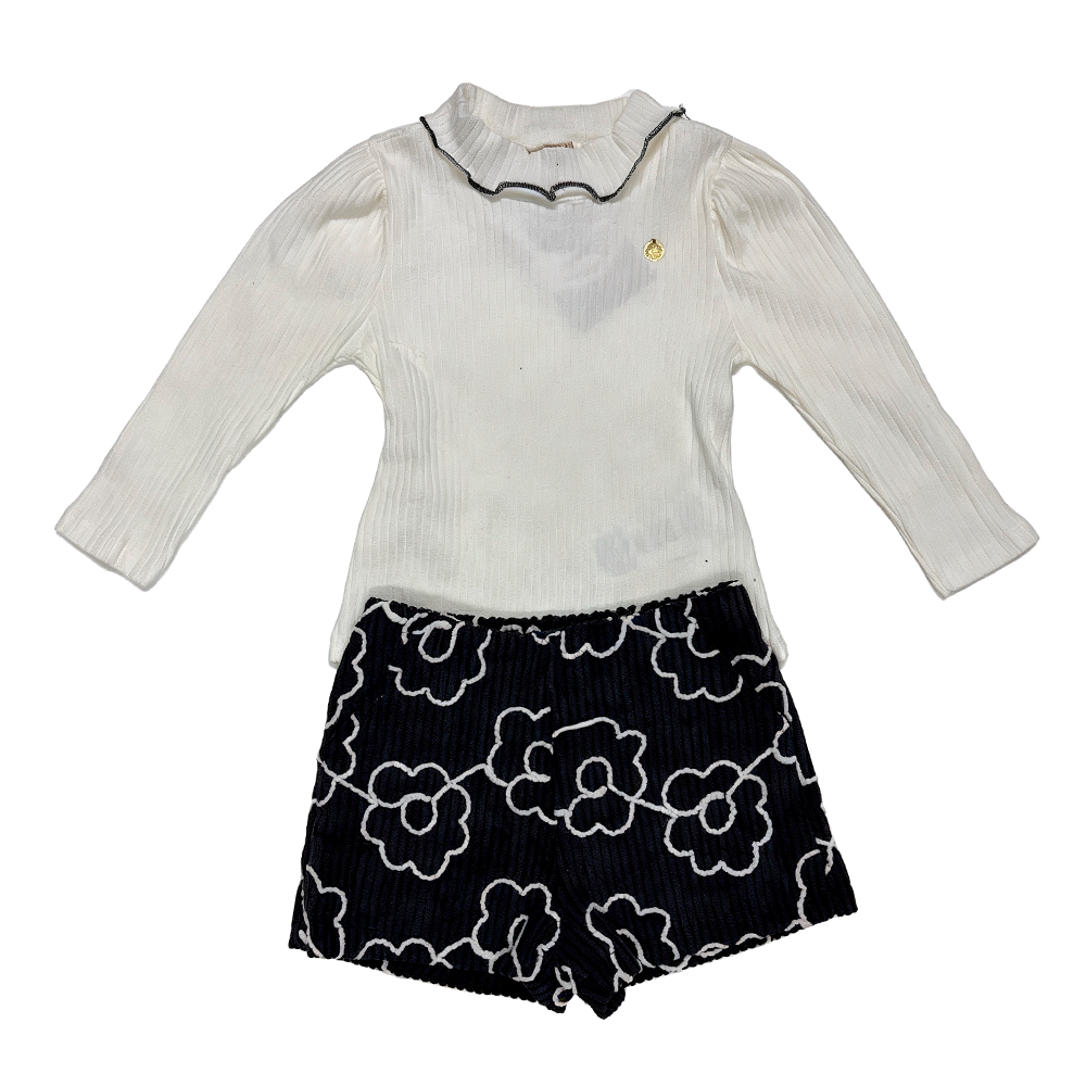Conjunto blusa y short de pana forrado